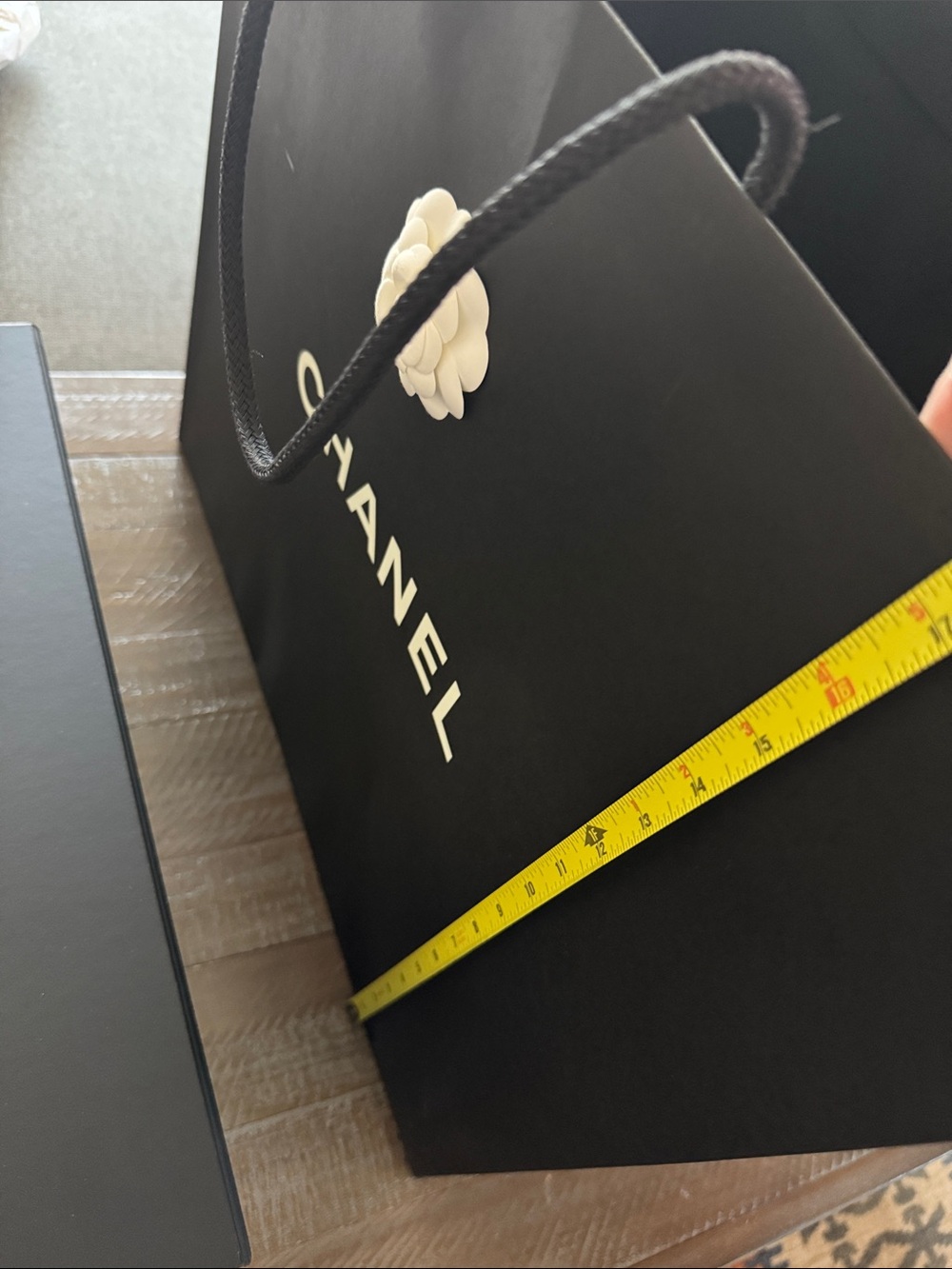 Large CHANEL Black and White Box & Bag Set with 2 Camellia+ receipt holder - Picture 10 of 13